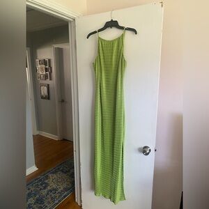 Le Lis Lime 🍋‍🟩 Green Bodycon Textured Dress- Size L